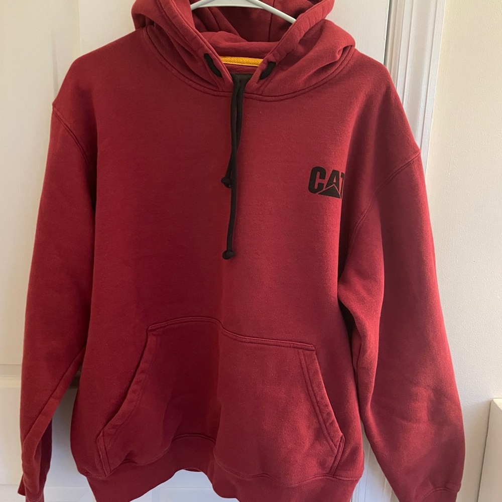 Men’s caterpillar CAT sweatshirt Size small would be size small XL for women